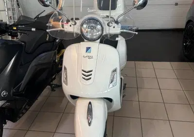 Vespa GTS 300 Touring ABS (2017 - 19) - Annuncio 9906611