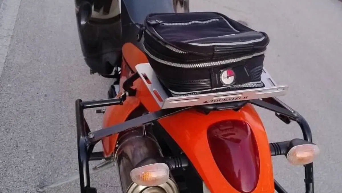 KTM 640 Adventure  (6)