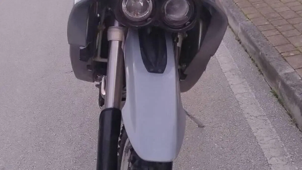 KTM 640 Adventure  (7)
