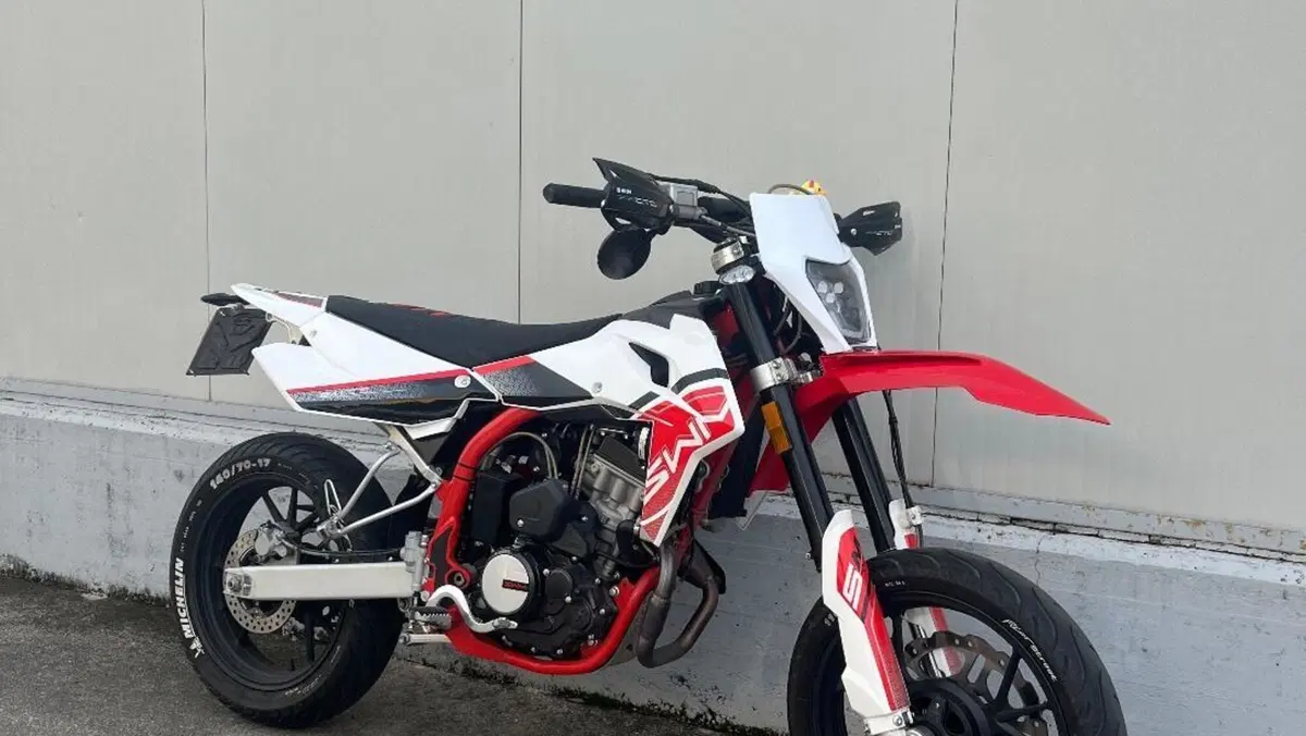 Swm RS 125 R (2021 - 23)  (4)