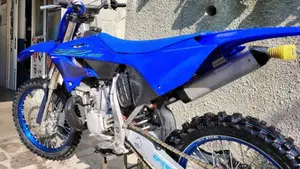 Yamaha YZ 250 (2024)  (8)