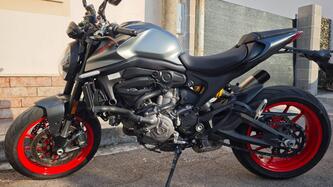 Ducati Monster 937 (2021 - 25) usata