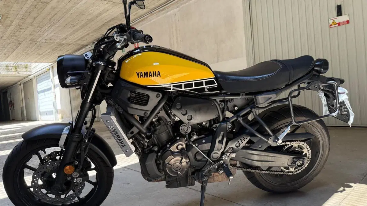 Yamaha XSR 700 ABS 60th Anniversary (2016 - 18) 