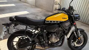 Yamaha XSR 700 ABS 60th Anniversary (2016 - 18)  (3)