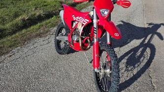 GASGAS EC 350 F (2023) usata