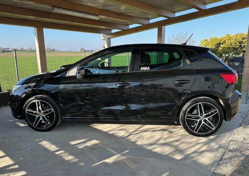 SEAT Ibiza 1.0 TGI 5 porte FR