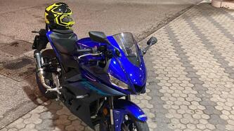 Yamaha YZF R3 (2021 - 24) usata