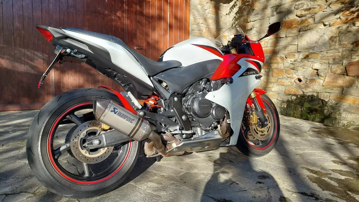 Honda CBR 600 F (2011 - 13)  (2)