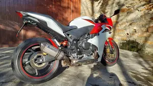 Honda CBR 600 F (2011 - 13)  (2)