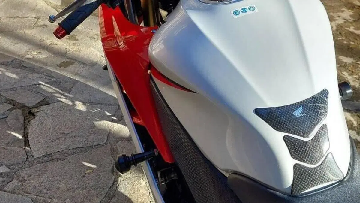 Honda CBR 600 F (2011 - 13)  (3)