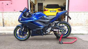 Yamaha YZF R3 (2021 - 24) usata