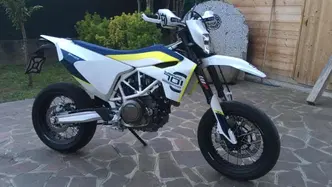 Husqvarna 701 Supermoto (2017 - 19)