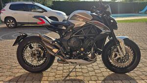 MV Agusta Dragster 800 RR SCS (2021 - 25) 