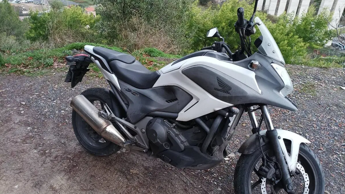 Honda NC 750 X DCT ABS (2014 - 15)  (2)