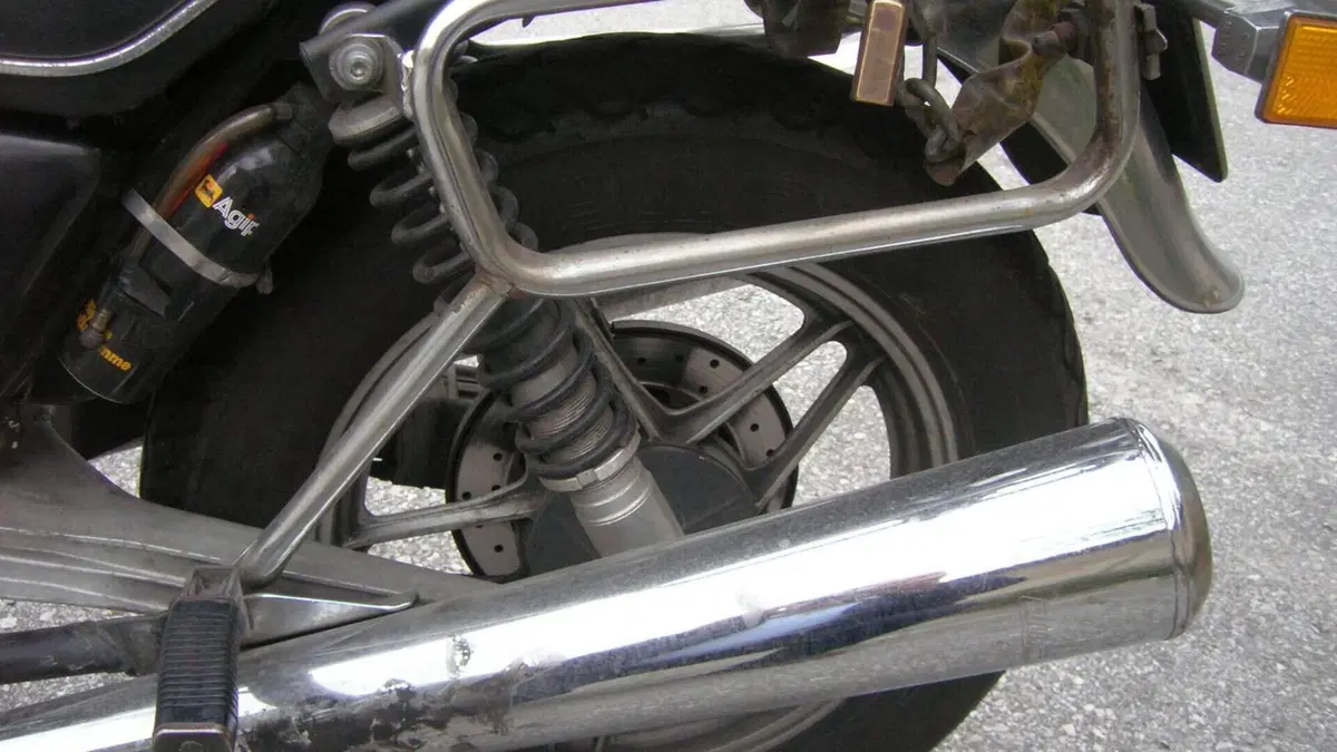 Moto Guzzi   (3)