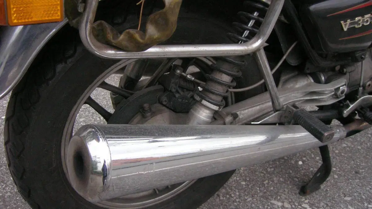 Moto Guzzi   (4)