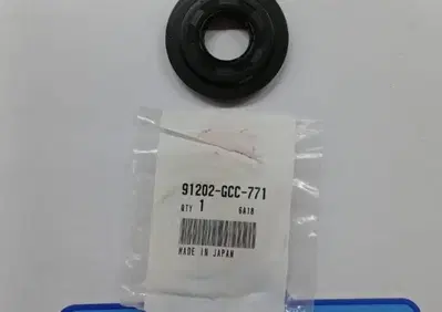 91202GCC771 PARAOLIO 20.8x53x9 Honda - Annuncio 9908148