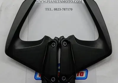 77330MGE000 77340MGE000 MANIGLIE POSTERIORI VFR 80 Honda - Annuncio 9908204