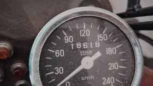 Moto Guzzi   (4)