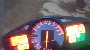 Suzuki GSR 600 (2006 - 11) 