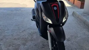 Piaggio Medley 125 S ABS (2021 - 24)  (5)
