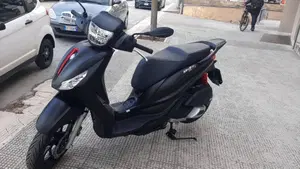Piaggio Medley 125 S ABS (2021 - 24)  (6)