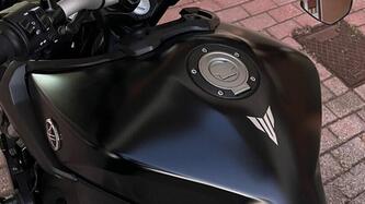 Yamaha MT-09 (2017 - 20) usata