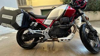 Moto Guzzi V85 TT Evocative Graphics (2021 - 23)