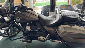 Harley-Davidson 1800 Road King (2012 - 13) - FLHRSE 