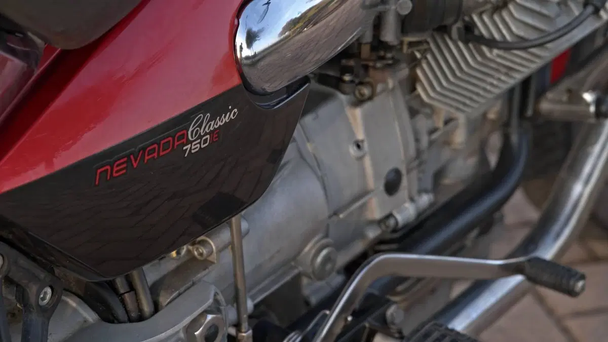 Moto Guzzi Nevada 750 Classic i.e. (2004 - 06)  (7)