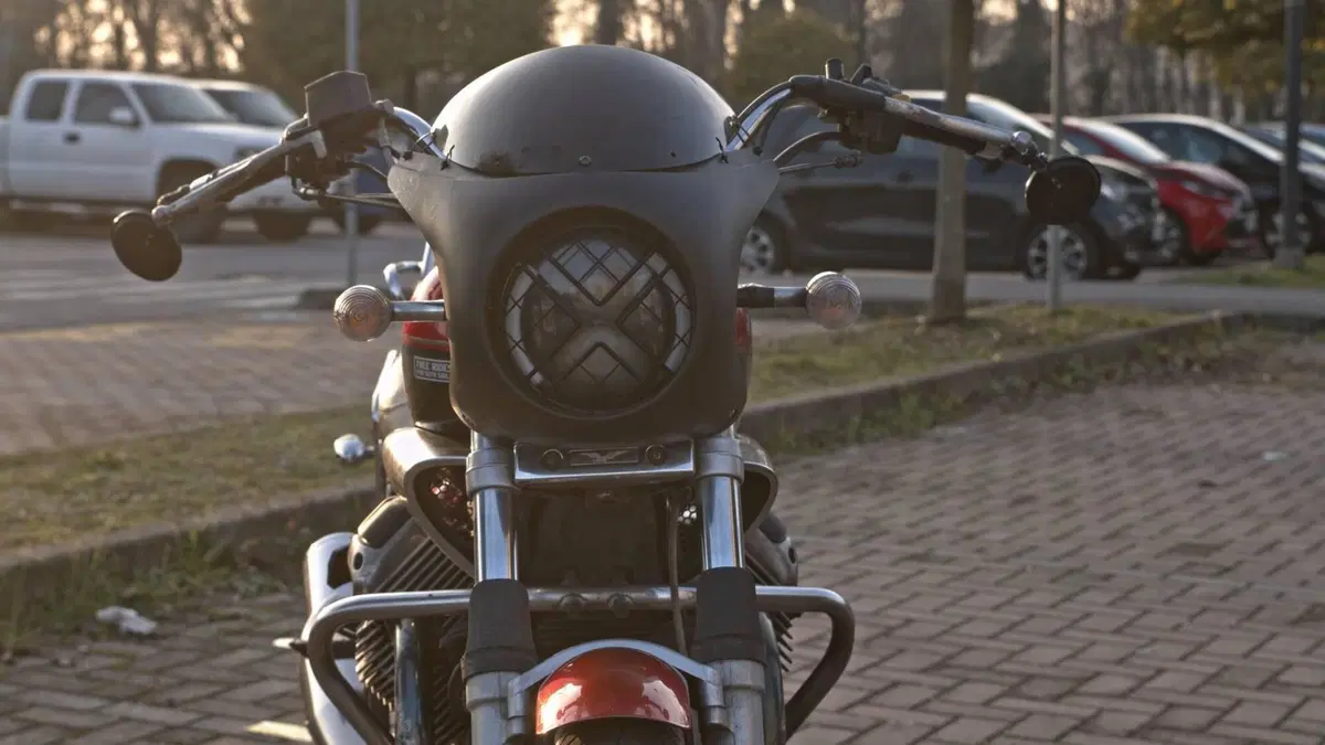 Moto Guzzi Nevada 750 Classic i.e. (2004 - 06)  (10)