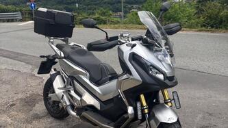 Honda X-ADV 750 (2017) usata