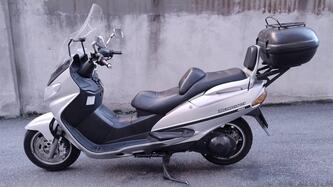 Suzuki Burgman AN 400 (2001 - 02) usata