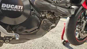 Ducati Multistrada 1200 ABS (2010 - 12)  (9)