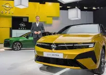 Nuova Opel Astra 2026: debutto mondiale a Bruxelles con 454 km di autonomia elettrica 