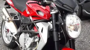 MV Agusta Brutale 1090 R (2012 - 15)  (3)