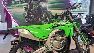 Kawasaki KX 250 X (2025) 