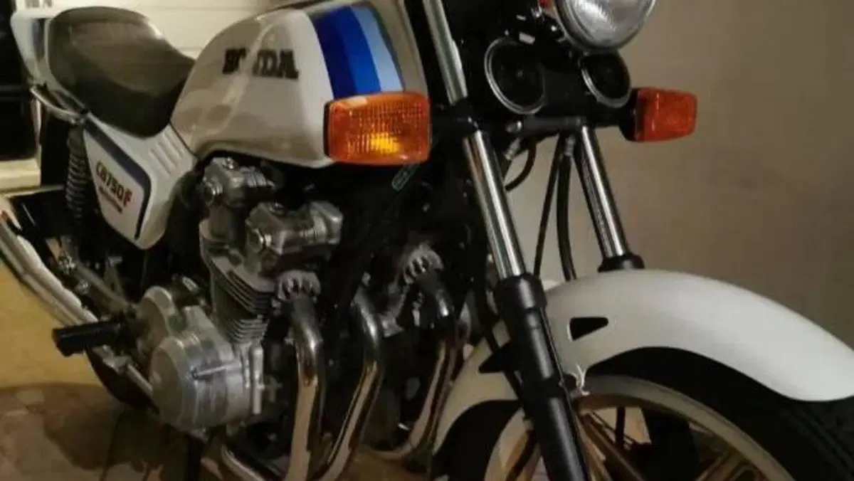 Honda   (2)