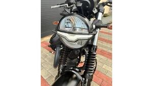 Moto Guzzi V7 850 Stone Special Abs (2021) 