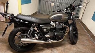 Triumph Street Twin 900 (2021 - 22)