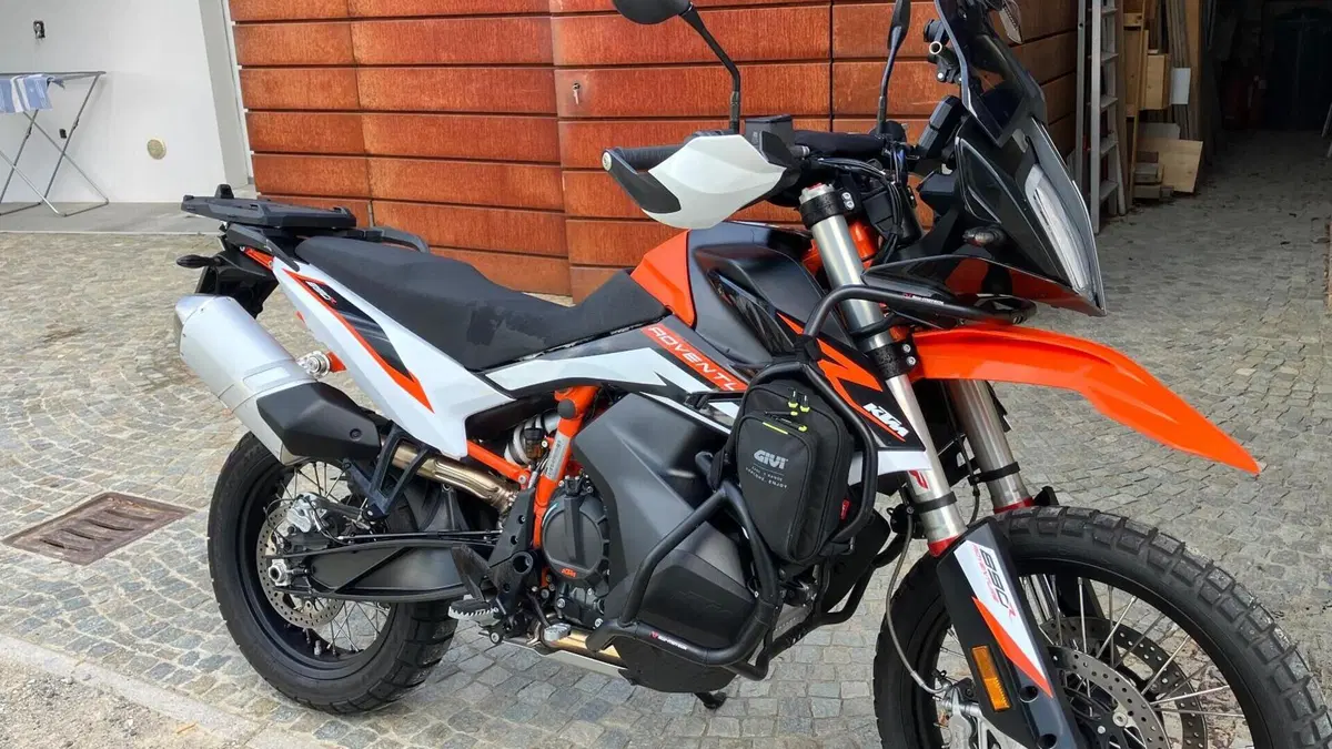 KTM 890 Adventure R (2022)  (3)
