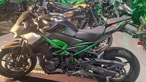 Kawasaki Z 900 (2025 - 26) 