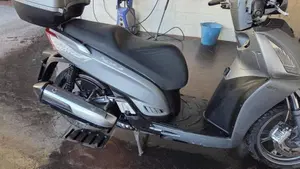 Kymco People 300i GT ABS (2010 - 17)  (3)