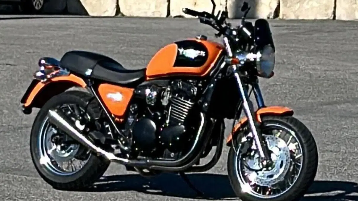 Triumph   (6)