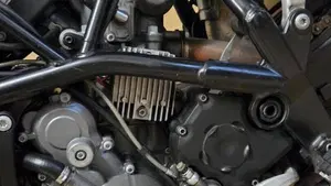 KTM 990 Supermoto T (2009 - 11)  (2)