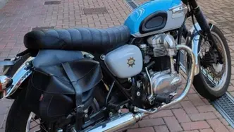 Kawasaki W 650 (1999 - 00) usata
