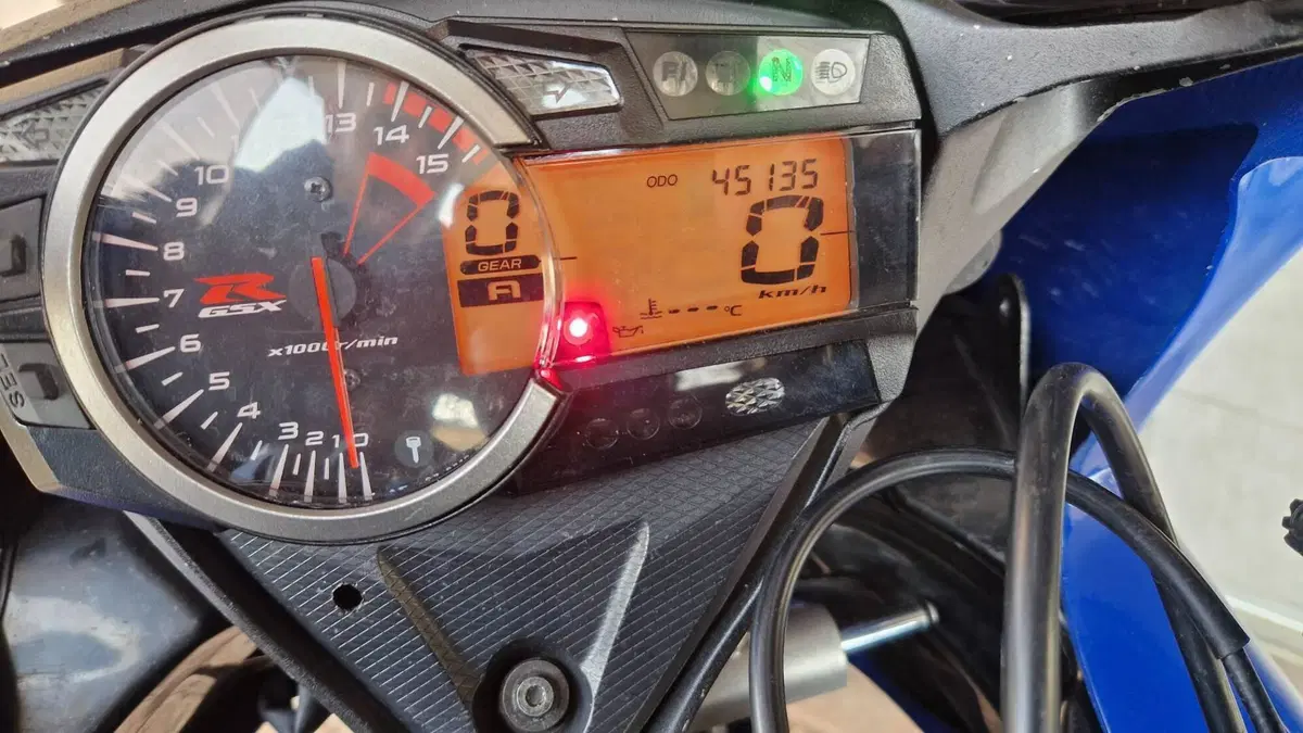 Suzuki GSX-R1000 (2012 - 15)  (13)