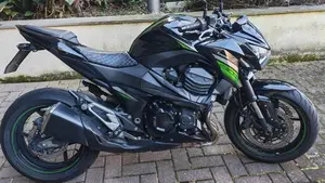 Kawasaki Z 800 ABS (2012 - 16)  (2)