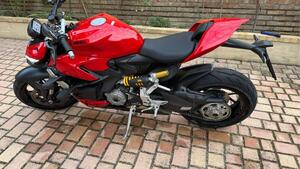 Ducati Streetfighter V2 (2022 - 24) 