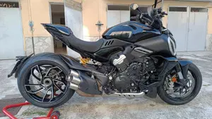 Ducati Diavel V4 (2023 - 26)  (7)